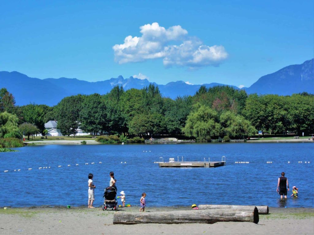 John Hendry (Trout Lake) Park