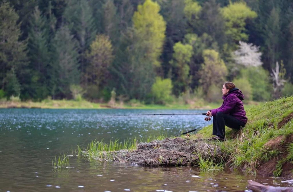 Hook Some Fish at Mill Lake